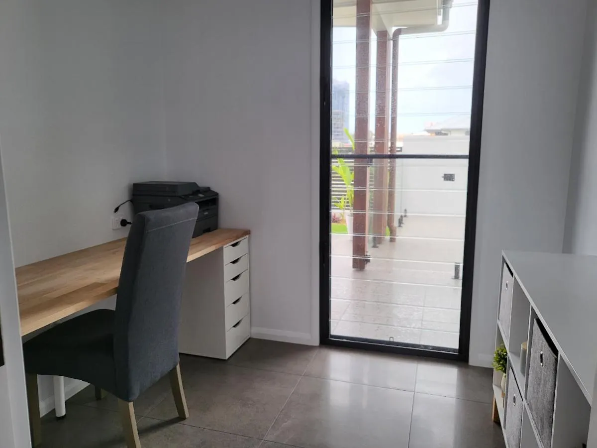 4 Bedroom Home In Pelican Waters With Heated Inground Pool 0*,